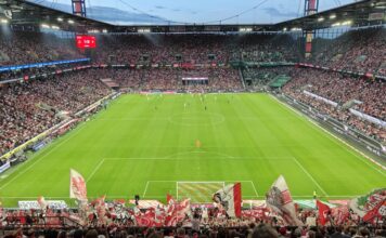 Der 1. FC Köln lässt Werder Bremen entkommen -Dreißig Minuten Fußball, sechzig Minuten Zittern Heimspiel 1. FC Köln gegen Werder Bremen Foto @buedchenmicha.blueskysocial