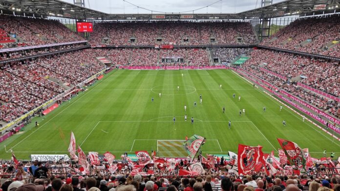 47021a30-9653-4a27-82c2-f1eeeaaf68ba 3:2 1. FC Köln gegen Hoffenheim Live Foto @buedchenmicha.blueeskysocial