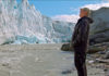 Nirgendwo sieht Al Gore die Zeichen der globalen Erwärmung so drastisch wie am Fuß schmelzender Gletscher. Foto (c)"obs/3sat/ZDF/Paramount Pictures/Participa"