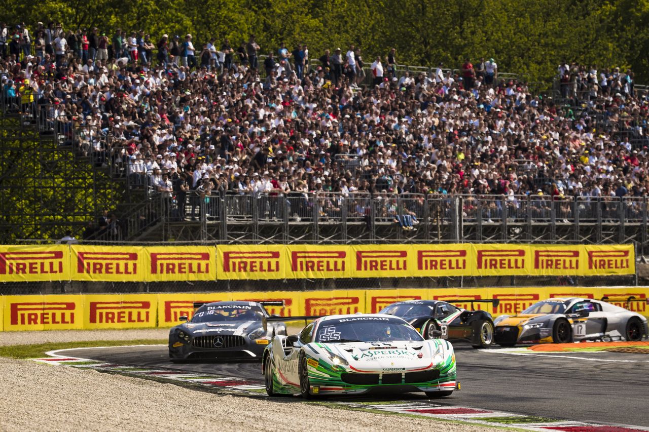 2017 Blancpain GT Series Kaspersky Motorsport Monza Photo: Drew Gibson.