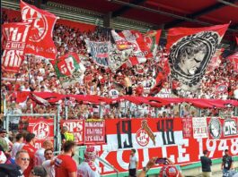 1.FC Köln mit DFB Pokalsieg gegen Jahn Regensburg Foto (c) Schoti75 - Büdechenmicha