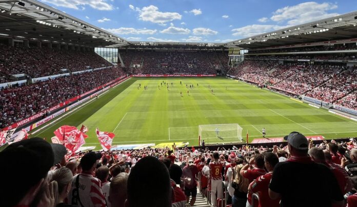 1.FC Köln gewinnt Bundesliga Auftakt in Mainz Foto (c) Klaus Dieter Hillger
