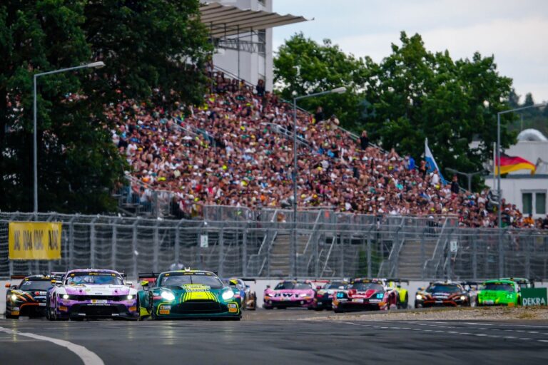 DTM, 7. + 8. Rennen Norisring 2026 #7 Aston Martin Vantage AMR GT3 EVO, Comtoyou Racing: Nicki Thiim, #64 Ford Mustang GT3, HRT Ford Racing: Finn Wiebelhaus -Foto by Gruppe C Photography
