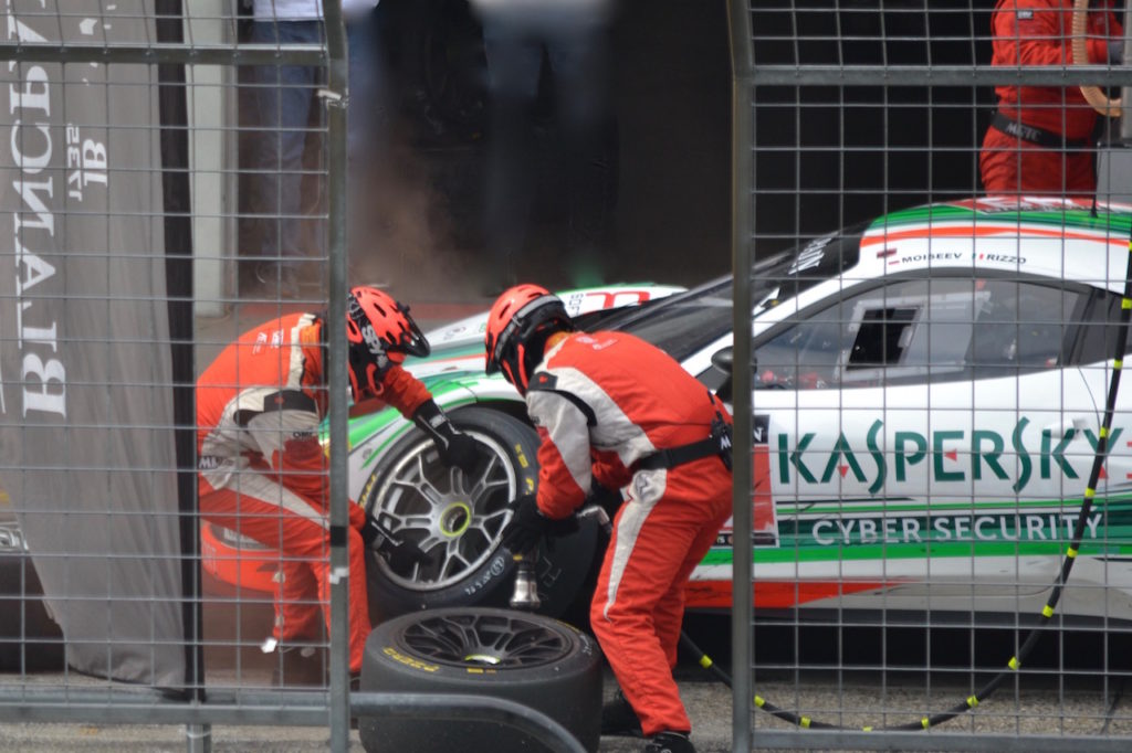 Top Stint by AF Corse Ferrari Mecanics Nürbrugring