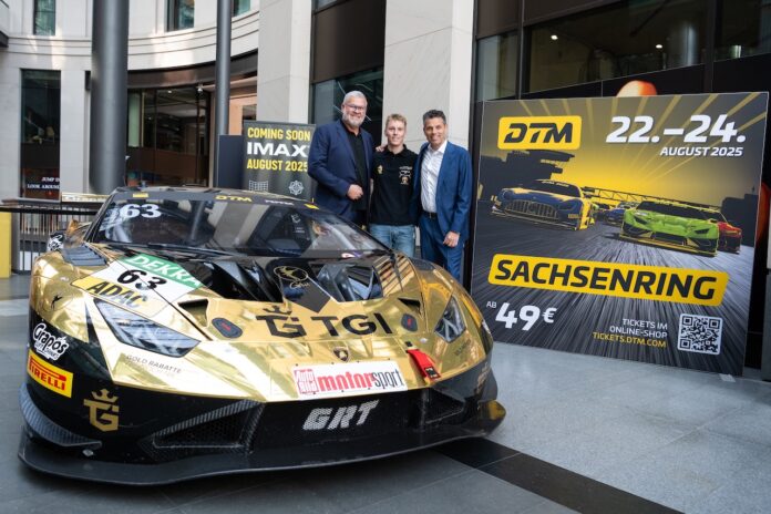 DTM_ciinestar Oliver Fock (CineStar-Geschäftsführer), Luca Engstler, Michael Strohmenger (CineStar-Geschäftsführer), (l-r, Foto: Anika Dollmeyer)