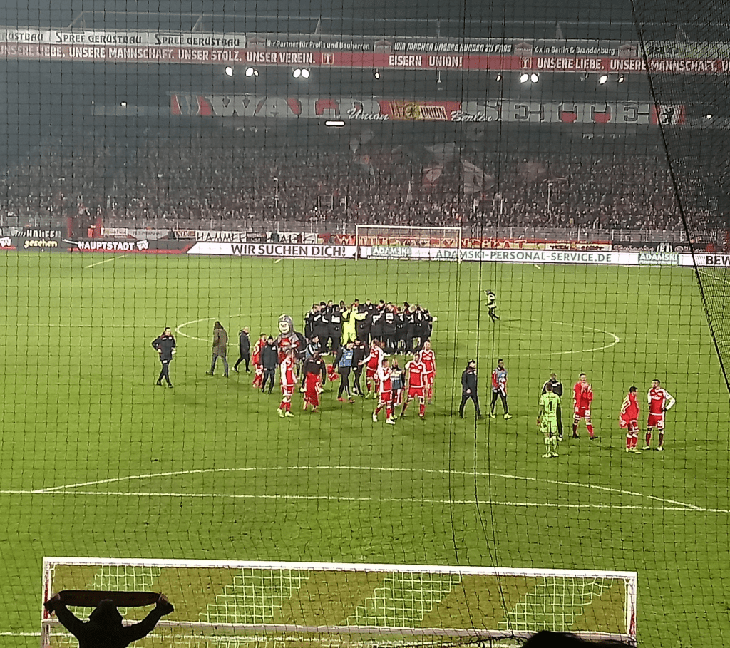 1.FC Köln bei FC Union Berlin Foto(c) @gelbster