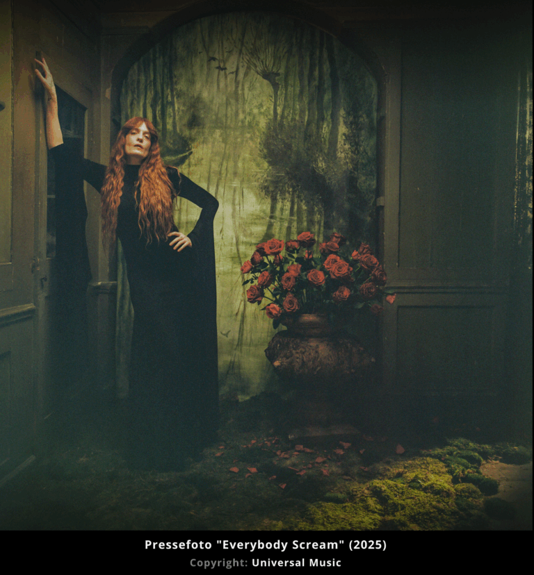 Florence + the Machine Photo Credit : Autumn de Wilde