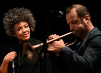 Jazz Köln- jooKRAUS-folaDADA – martinMEIXNER Christmas Serenade jooKRAUS-folaDADA - martinMEIXNER Christmas Serenade Altes Pfandhaus Köln im Dezember Foto (c)Matthias Düffert