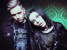 Hot Milk Foto by © Paul Harris