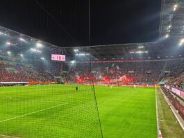 Foto @ Für uns Live in Augsburg dabei der Buedchenmicha@blueskysocial