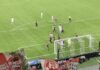 @buedchen_micha war mit 6000 FC Fans in Frankfurt dabei. Top Stimmung in der Kurve auf dem Rasen dagegen war keine Luft im Ballon