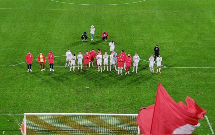 1. FC Köln gegen 1.FSV Mainz 05 in Müngersdorf Foto Stadionkind @schoti75