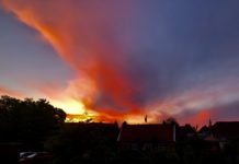 Sonnenuntergang Krummhörn im Juni 2021