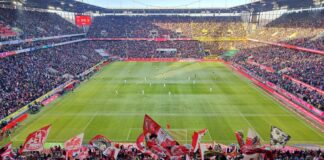 1.FC Köln vs BVB Stadion Shot von Stadion Kind @ Schoti75