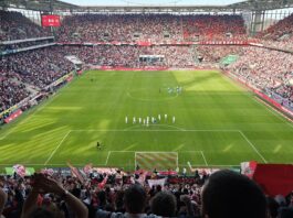 1. FC Köln gegen Bayer04 Foto Stadionkind @schoti75