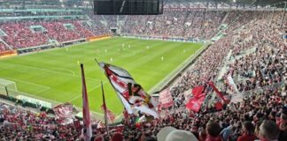 1. FC Köln 3000 Fans reisen mit gegen FC Augsburg Foto (c) Stadionkind @schoti75