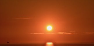 Sonnenuntergang Nordsee Ostfriesland Krummhörn