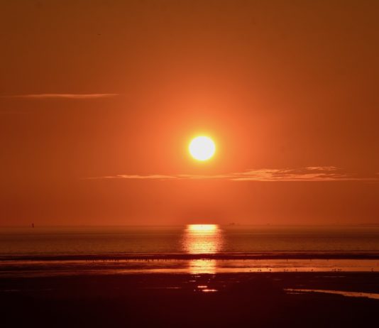Sonnenuntergang Nordsee Ostfriesland Krummhörn