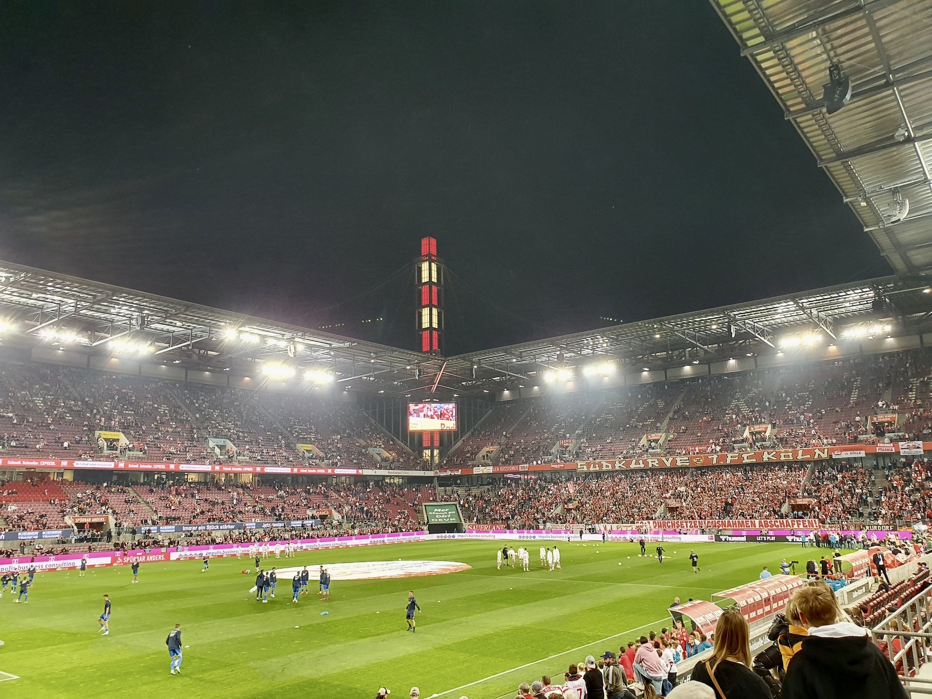 1.FC Köln im Heimspiel gegen die TSG Foto @ Stadionkind @schoti75