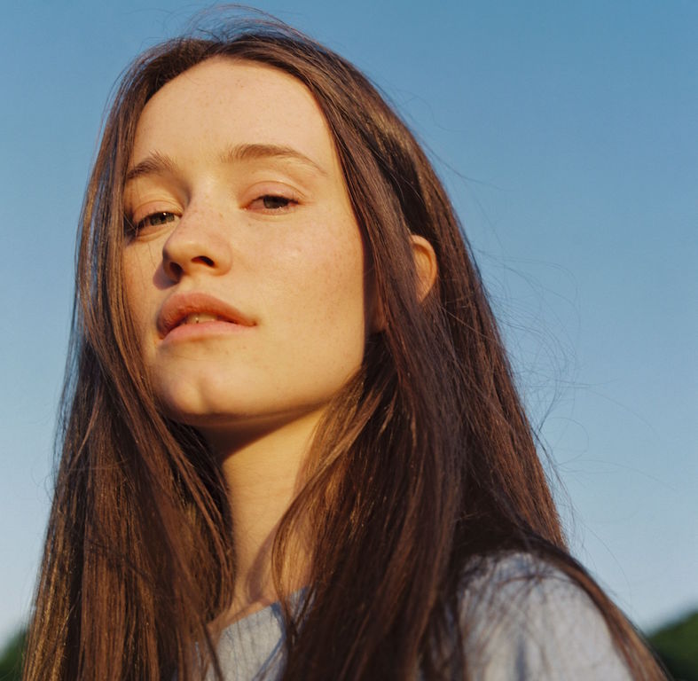 Sigrid Hitsingle „Sucker Punch“.