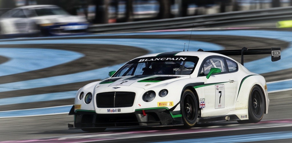 News Aktuell-Bentley 2015 bei den ADAC GT Masters