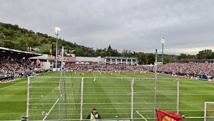 DFBPokal Würzburg gegen Köln Foto @buedchenmicha live im Stadion