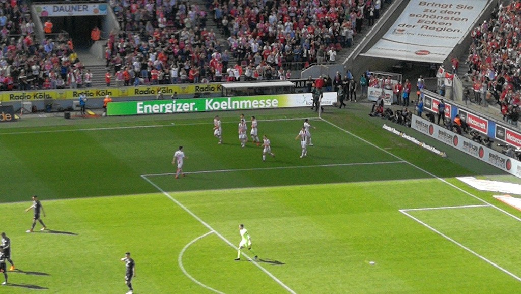 1FC Köln vs. Mainz 05 foto(@) Hanningkannix