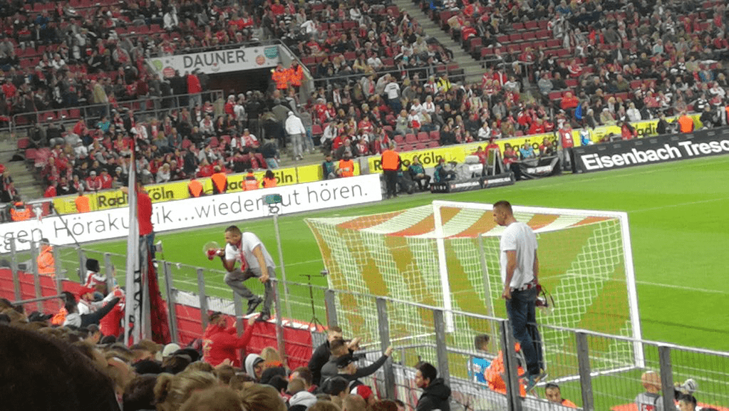 1.FC Köln vs Eintracht Frankfurt Foto @ Holgerkannix