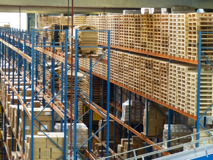 logistics-852937_1280