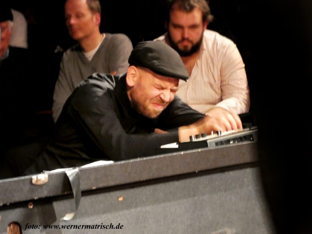 Lutz Krajensky/ hammond 3D