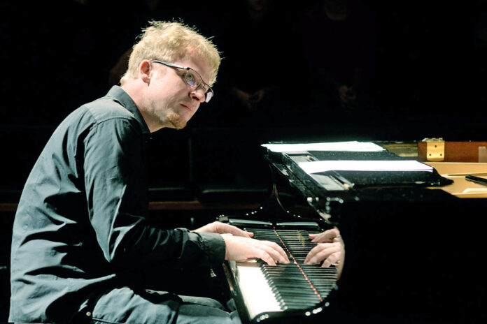 Tobias Weindorf im Kölner Pfandhaus Foto@ Gerhard Richter Köln